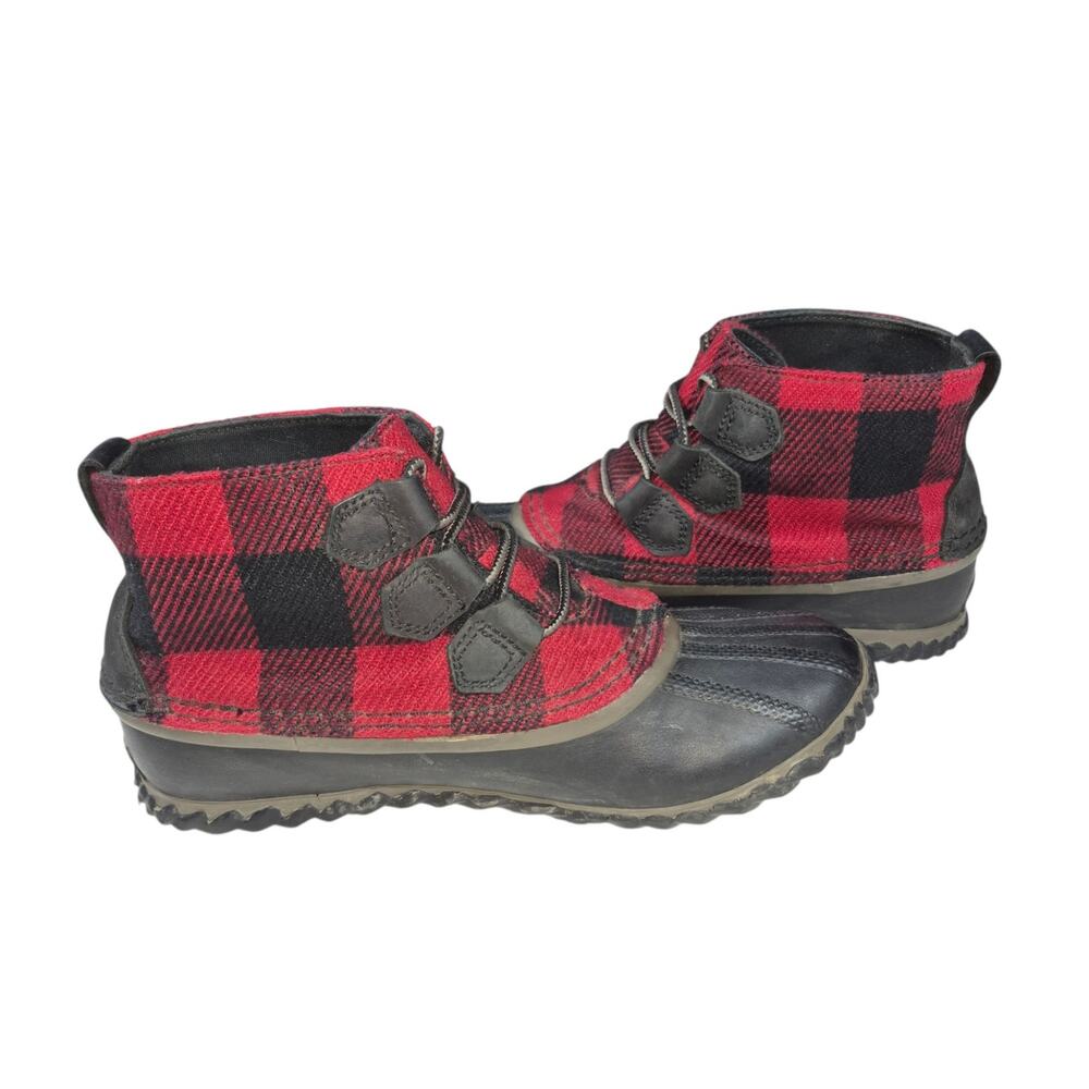 Sorel Out 'N About Women's Red/Black Plaid Waterproof Duck Boot Winter/Rain 7.5